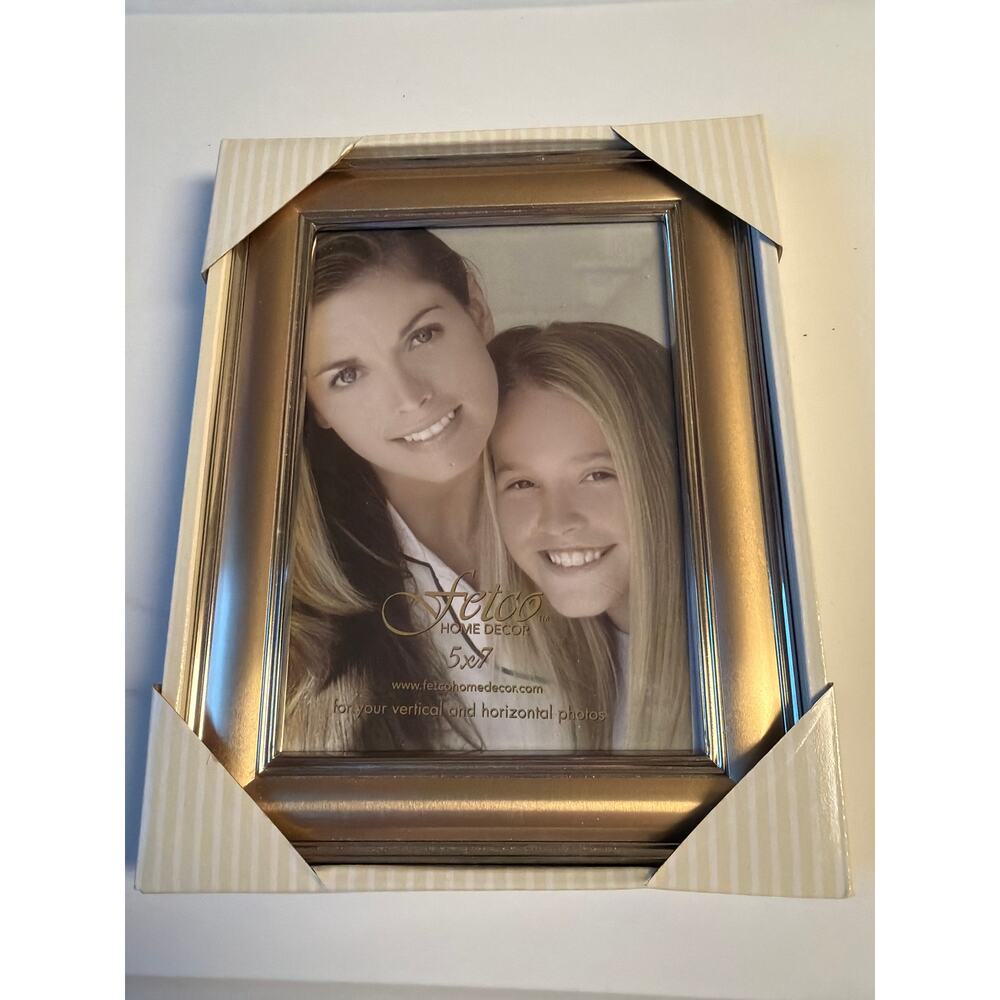 Fetco Home Decor 5x7 Gold/Silver Picture Frame Classic Vertical Horizontal